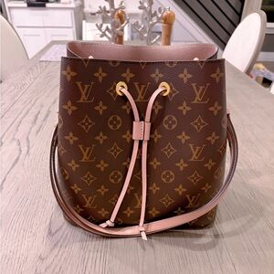 Authentic Louis Vuitton Néonoé BB